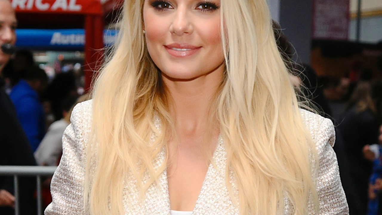 Carrie Underwood ditches blonde, returns to natural 'bronde' after 30 years